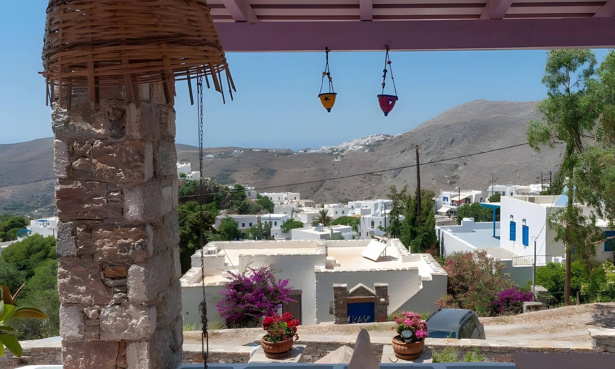 Aegiali Villa | Villa 'Lila' with Sea View, Wi-Fi and Air Conditioning