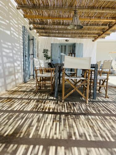 Koufonisia Apartment | VILLA THEIA - SELENE , appartement de charme pour 4 à 6 personnes prés de la plage et du village de Koufonissi