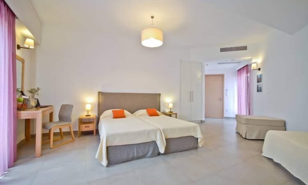 Old Town Naxos Hotel | Xenia Hotel