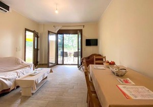 1 Bedroom Nice Apartment In Nafpaktos