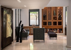 Avra City Boutique Hotel
