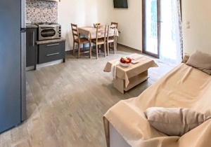 Beautiful Apartment In Nafpaktos