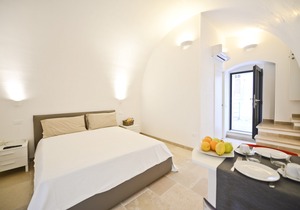 Scirocco Apartment with Terrace in Ostuni