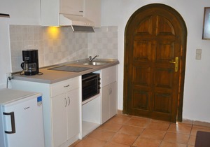 Studio Apartments Maria with Pool - Agios Gordios Beach