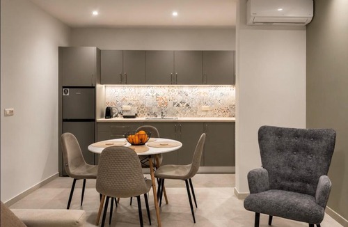Kiveri Apartment | ΕΝ ΑΛΩ Residences