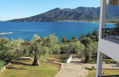 Golden Beach Apartment | 1 Bedroom Apartment with Sea View in Chrysi Ammoudia
