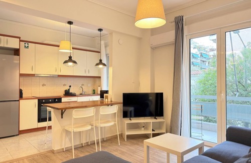 Piraeus Apartment | 1BR next to Pasalimani, Marina Zeas & Hospital