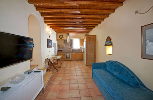 Drafaki House | 3-bedroom house in beautiful Mikonos town with large veranda
