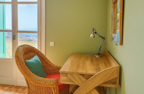 Ydrousa Villa | 4-bedroom villa overlooking the Aegean Sea