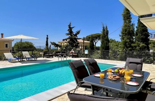Fiskardo Villa | A Charming 3 Bedroom Villa, 4 Bathrooms, Private Pool, Sea Views, Short drive to the beach, local ta