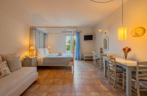 Koufonisia Hotel | Aeolos Hotel