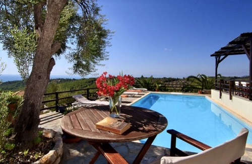 Votsi Villa | Alonissos 4-bedroom large villa with private pool