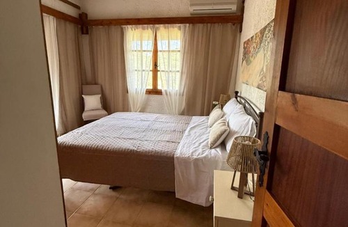 Poros Apartment | Ambience