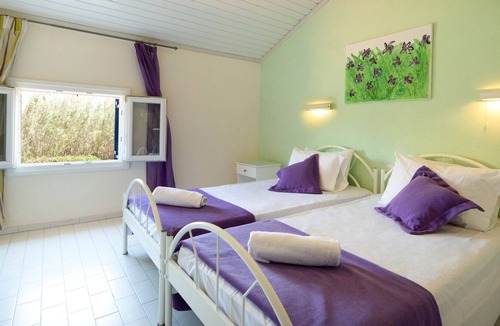 Magoulades Apartment | Amorossa Village maisonette (3) in Roda