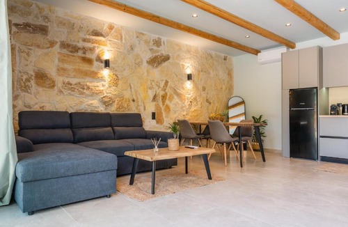 Malevizi Villa | Anthos Luxury Villa