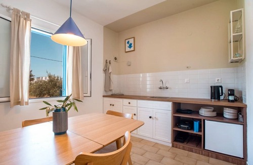 Parikia Apartment | Apartment '16' with Mountain View, Wi-Fi and Air Conditioning