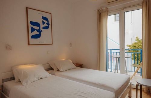 Parikia Apartment | Apartment '16' with Mountain View, Wi-Fi and Air Conditioning