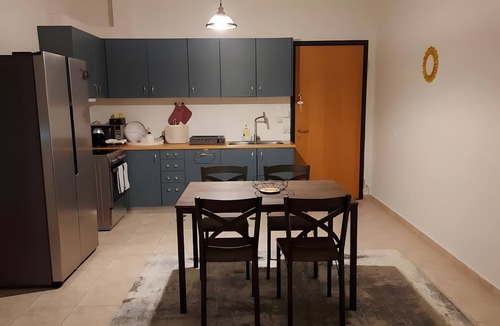 Aegina Apartment | Apartment 'Aegina Luxury' with Mountain View, Wi-Fi and Air Conditioning