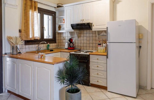 Corfu Apartment | Apartment 'Breathing 1' with Mountain View, Wi-Fi and Air Conditioning