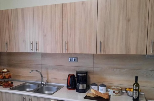 Skala Sotiros Apartment | Apartment 'Chrissi Princess 1' with Private Garden, Wi-Fi and Air Conditioning