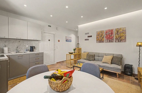 Acharavi Apartment | Apartment 'Cookie' with Mountain View, Wi-Fi and Air Conditioning