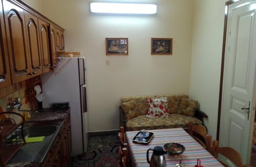 Kavala Apartment | Apartment 'Giannis and Aristi's House' with Sea View, Wi-Fi and Air Conditioning