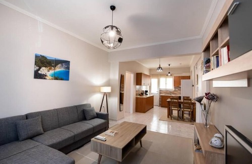 Lefkada Town Apartment | Apartment in the Center of Lefkas
