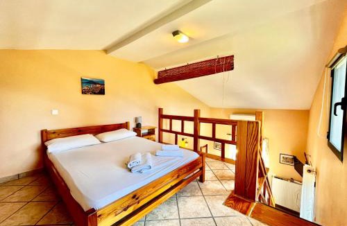 Gaitanion House | Apartment in villa Denastasia