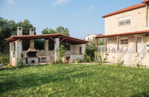 Portes Apartment | Apartments in a villa by the beautiful sea bay(2)