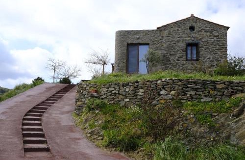 Kithira House | Barbacane