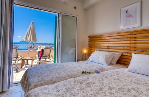 Katavolos House | Beach villa Aetos Kaminaki Nissaki