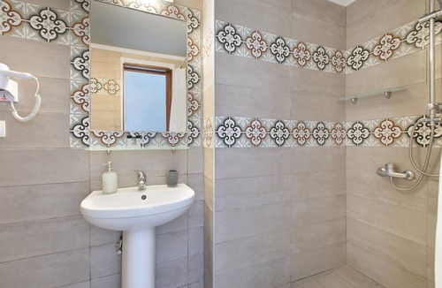 Agia Galini Bed & Breakfast | Bed and Breakfast 'Double Room No 102 Sea View' with Sea View, Wi-Fi and Air Conditioning