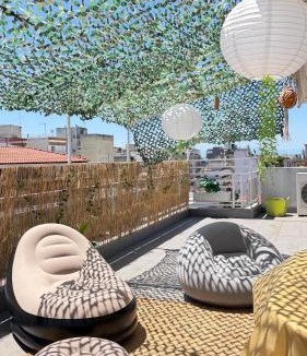 Thessaloniki Bed & Breakfast | Bedroom in a big apartment with a huge terrace Male Only