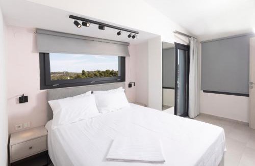 Paliouri Apartment | Blue Avenue