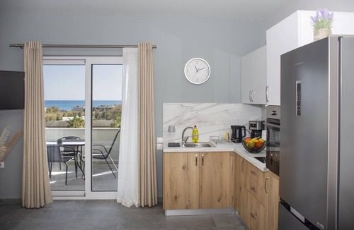 Minothiana Apartment | Brand new sea view Apartment close to the beach - Kolymvari Hills: Chicago