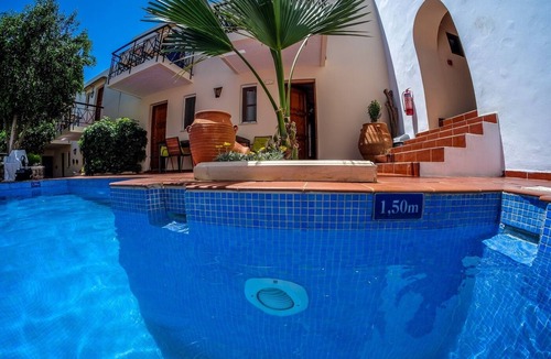 Atsipopoulo Apartment | Calergi 2- Boutique Resort Loft for 3 : Pool/Rooftop/SeaView/Sunset/Rethymno
