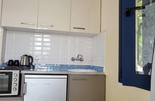 Piskopiano Apartment | Canbana full view for up to 8 adults