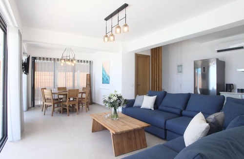 Agios Nikitas Villa | Capro- New 3-bedroom villa with private pool and stunning view!