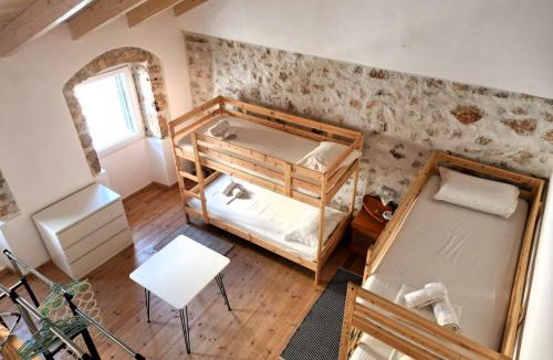 Liapades House | Casa Charisma