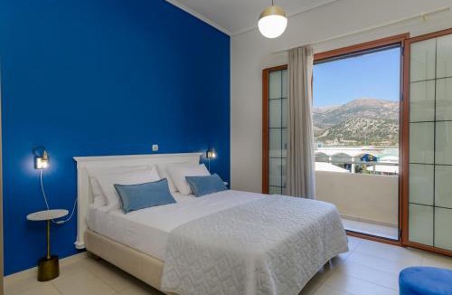 Argostoli Town Apartment | Centro Y Mar! Central Penthouse with Terrace!