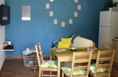 Archanes-Asterousia Apartment | Chrismma 1-Bed Apt with Private Yard & Parking