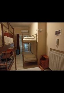 Nea Chora Hostel | Constantinos Budget Beds