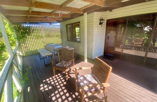 Owhango Ski Chalet | Cosy chalet style house at Tongariro National Park near to Tongariro Crossing.