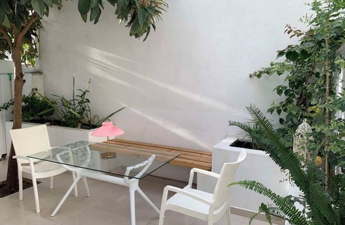 Thermi House | Cosy loft close to shops and Thermi's center. Pet-friendly!