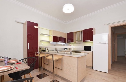 Ermoupoli Apartment | Cozy appartment,near Hermoupolis SyrosPet friendlyKid friendly