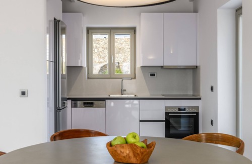 Kalafatis House | Cycladic Island Villa over Kalafatis Beach/Scenic views of Aegean Sea