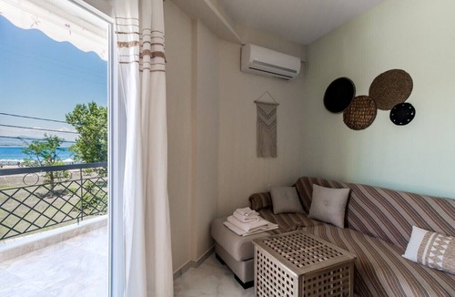 Nea Potidaia Apartment | Delion Seaview Apartment by Rentals Pro - Nea Potidaia Halkidiki