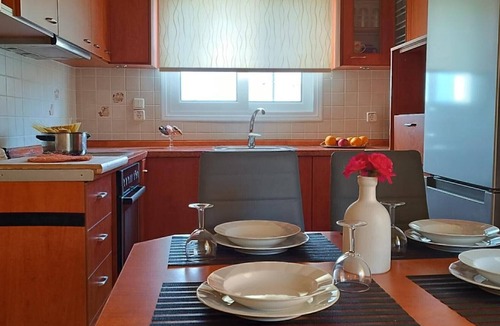 Xylokastro-Evrostina Apartment | Deluxe Apartment with Sea View and 3 Balconies