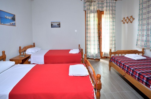 Nea Potidaia Apartment | Deluxe seaside apartment Konstantinidis