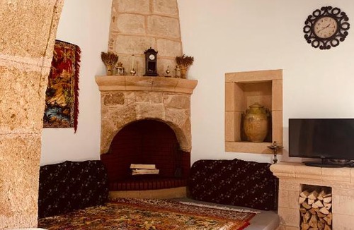 Archangelos House | Diakena's Kamariko-Traditional Stone House